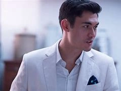 Eddie Crazy Rich Asians As An Actor