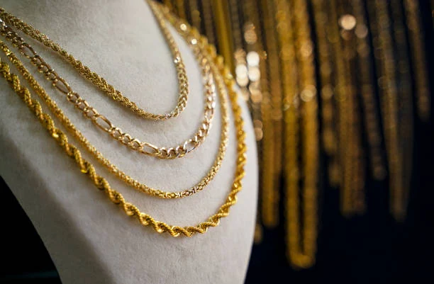 The Jewelry Guy De Maupassant 