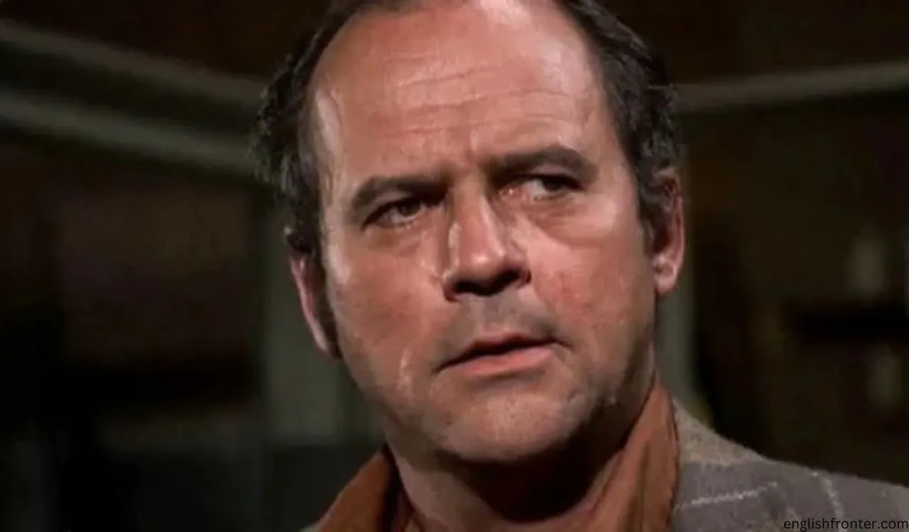 Hybrid" by Gerald Laing